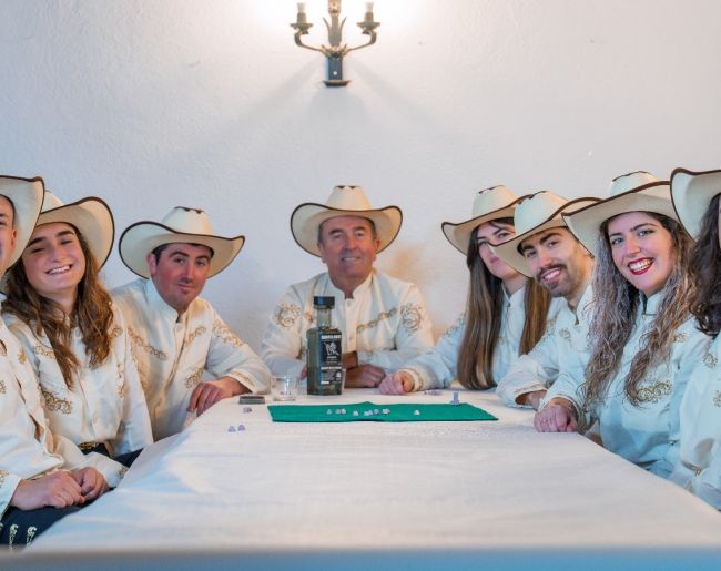 MARIACHI